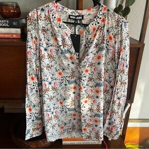 NWT floral blouse